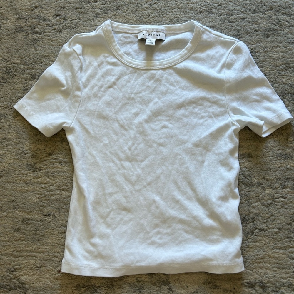 NWOT Topshop 4 Crop Top Baby Tee T Shirt Short Sleeve Fitted White Basic Minimal